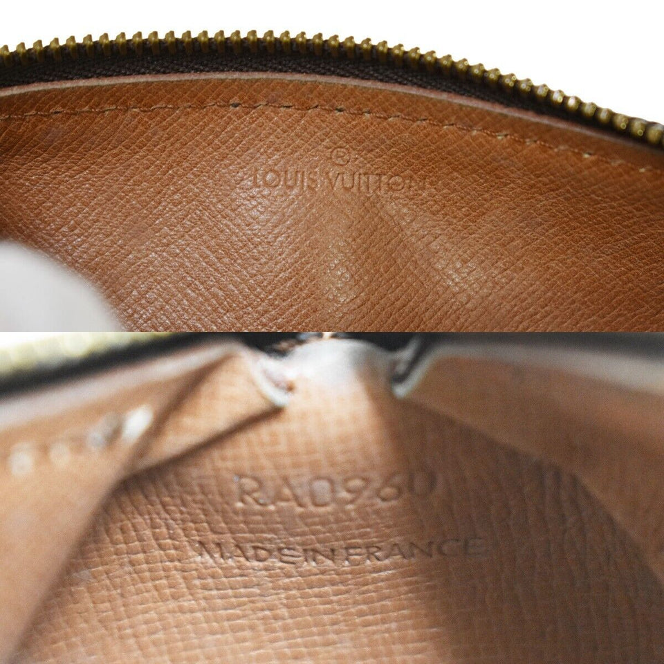 Louis Vuitton Trousse Rond  Canvas Clutch Bag