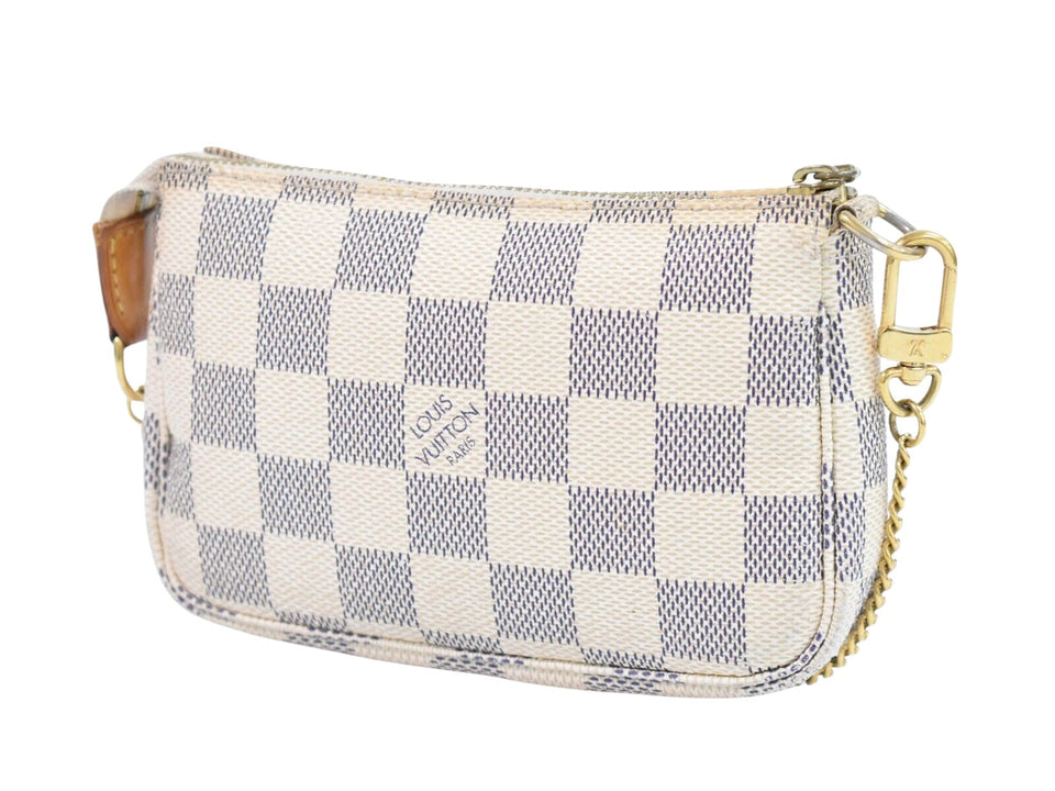 Louis Vuitton Pochette Accessoires  Canvas Clutch Bag