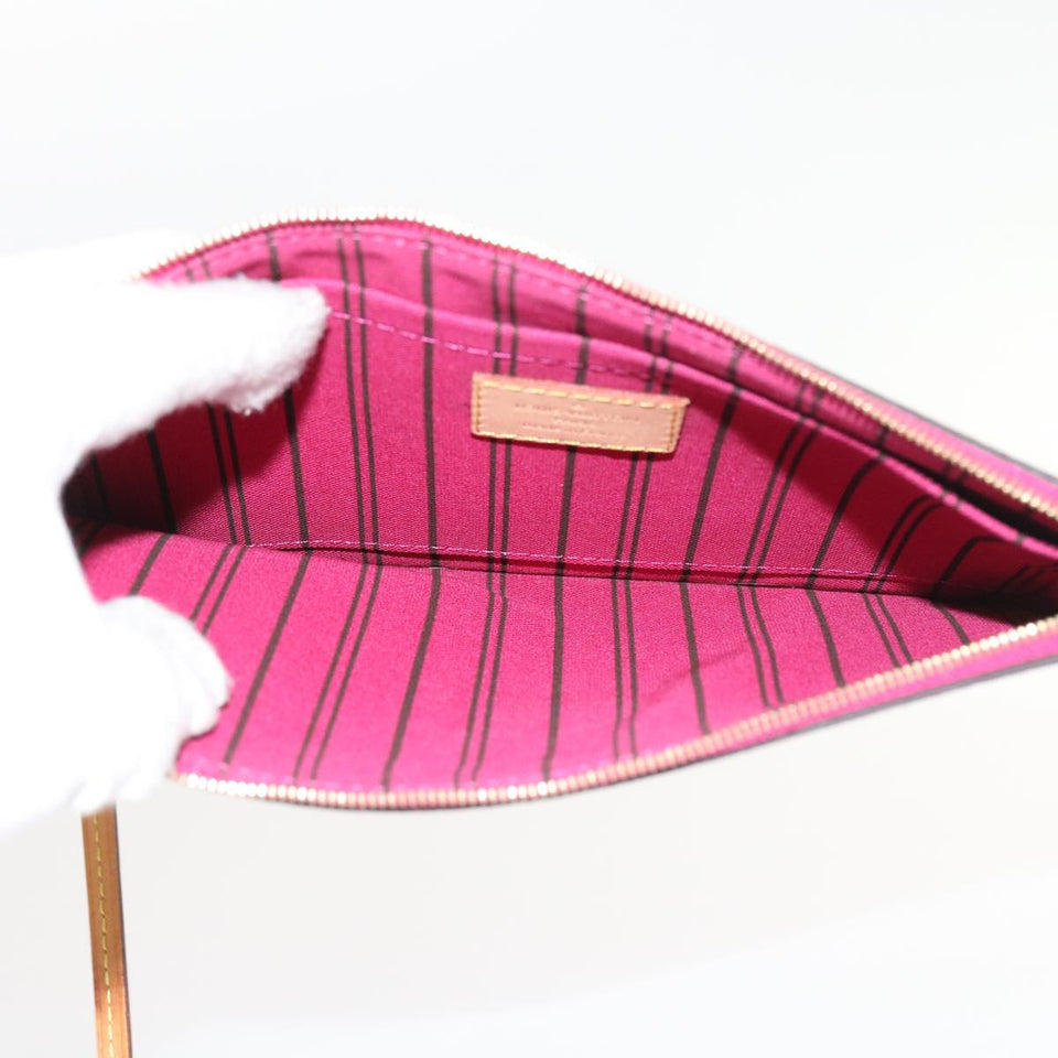 Louis Vuitton Pochette Accessoires  Canvas Clutch Bag