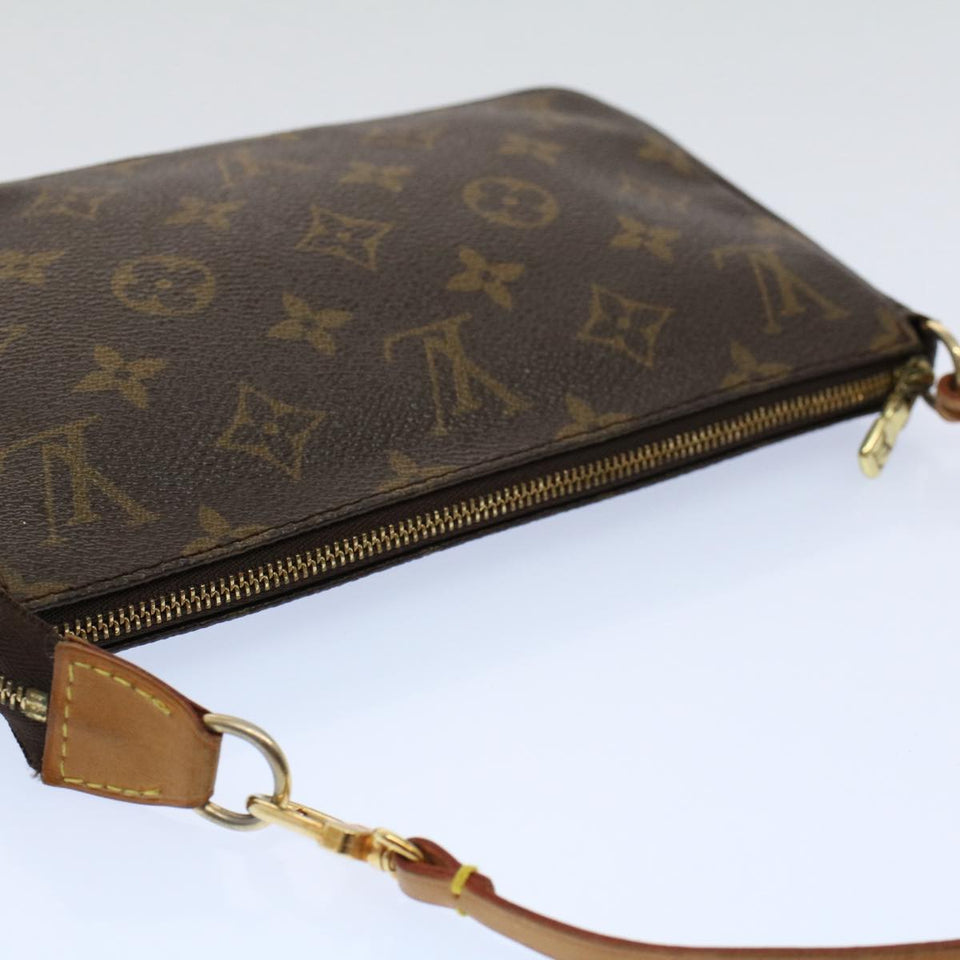 Louis Vuitton Pochette Accessoire  Canvas Clutch Bag