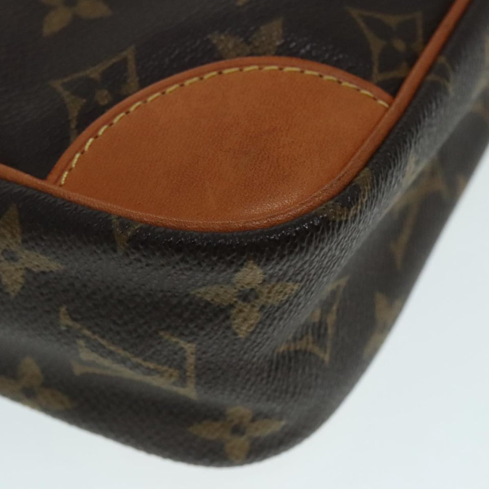 Louis Vuitton Compiegne 28  Canvas Clutch Bag