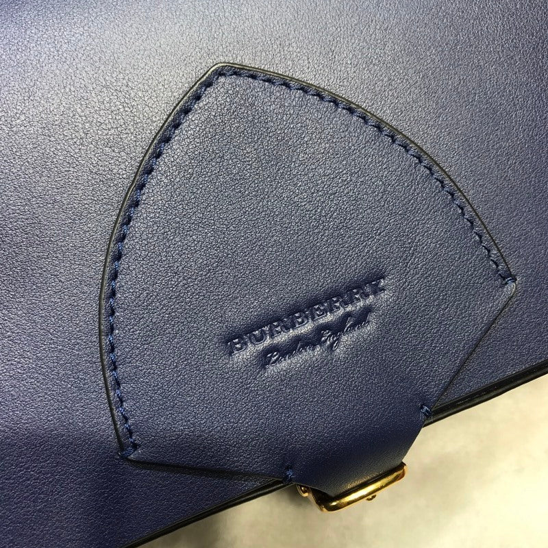 Burberry Bags - Bagsattire   257