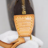 Louis Vuitton Pochette Accessoires  Canvas Clutch Bag