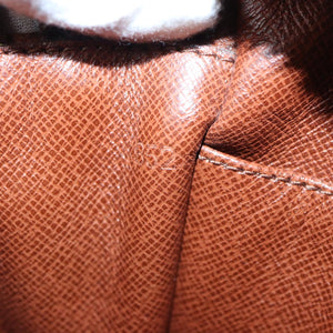 Louis Vuitton Compiegne 28  Canvas Clutch Bag