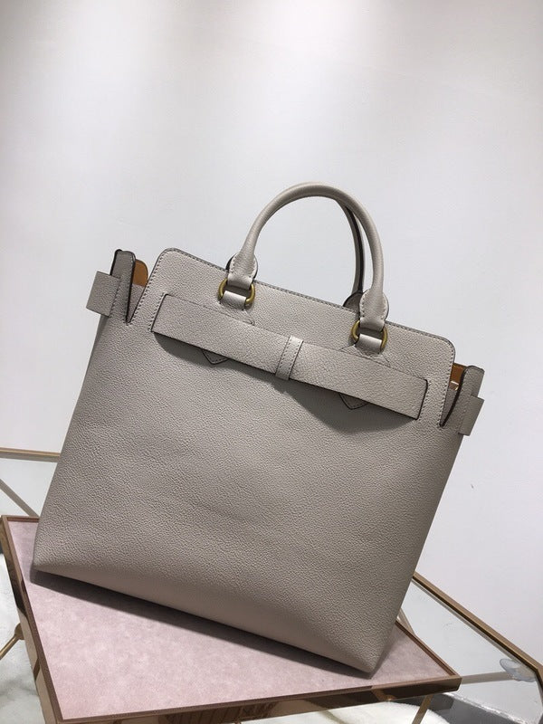 Burberry Bags - Bagsattire   367