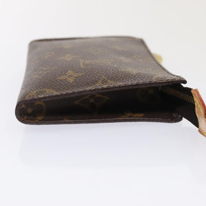 Louis Vuitton Pochette Accessoire  Canvas Clutch Bag