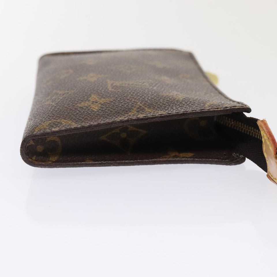 Louis Vuitton Pochette Accessoire  Canvas Clutch Bag