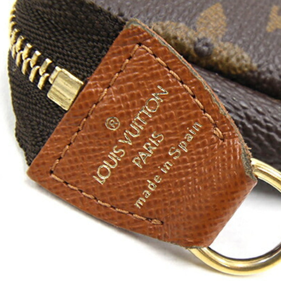 Louis Vuitton Pochette  Canvas Clutch Bag