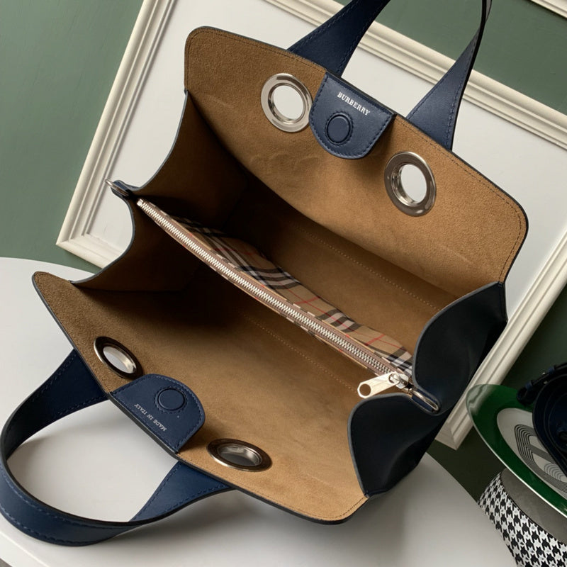 Burberry Bags - Bagsattire   695