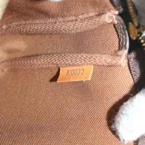 Louis Vuitton Pochette Accessoire  Canvas Clutch Bag