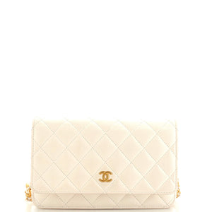 CHANEL Coco de Toi Heart Wallet on Chain Quilted Lambskin
