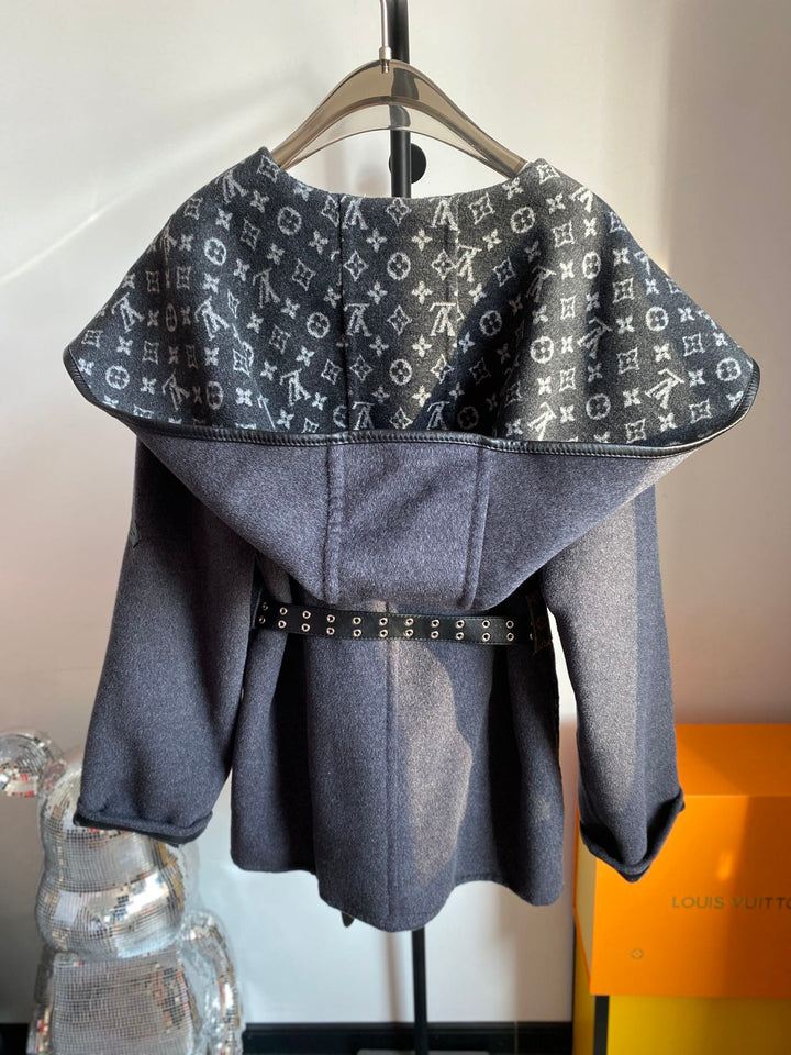 Luxury Louis Vuitton  Wrap Coat 025