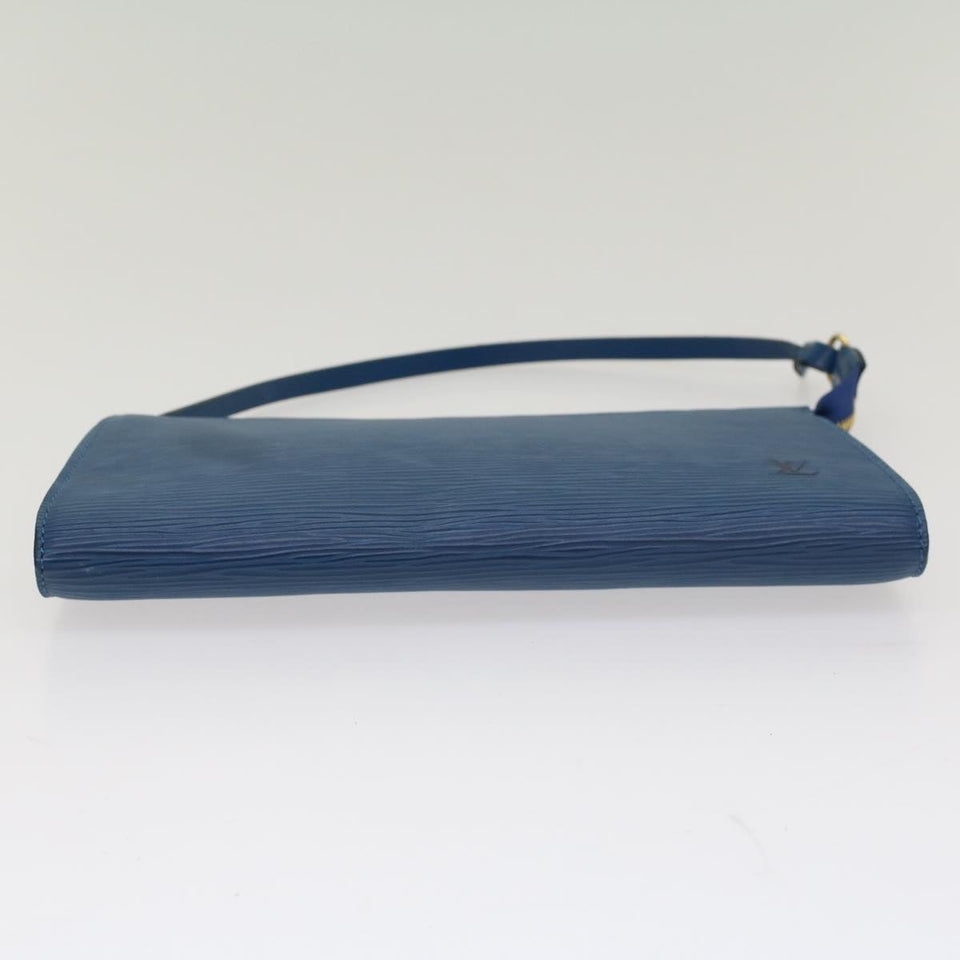 Louis Vuitton Pochette Accessoire  Leather Clutch Bag