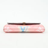 Louis Vuitton Monogram Vernis Neon Light Multicle 4 M81235
