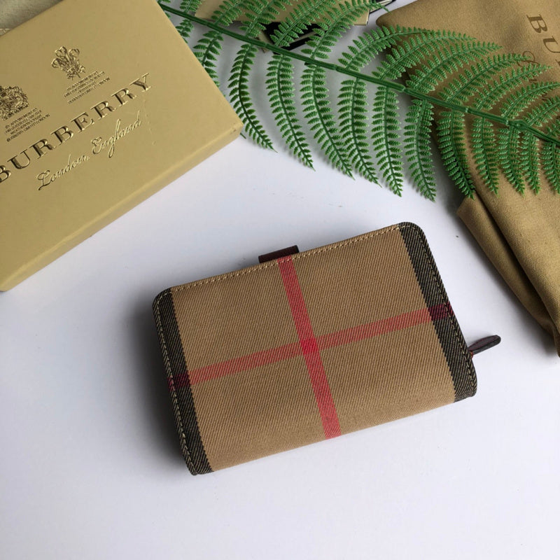 Burberry Bags - Bagsattire   467