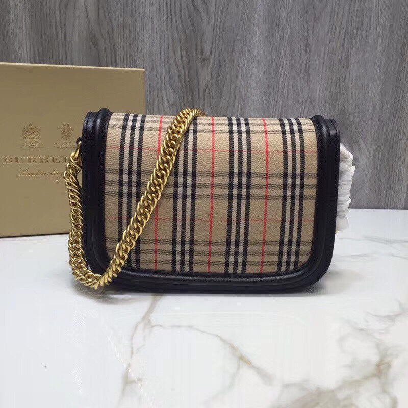 Burberry Bags - Bagsattire   720