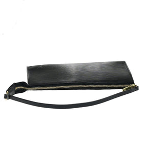 Louis Vuitton Pochette Accessoires  Leather Clutch Bag