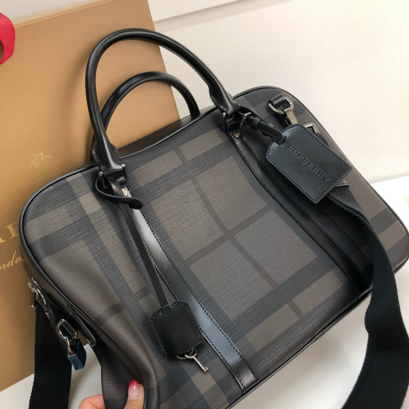 Burberry Bags - Bagsattire   569