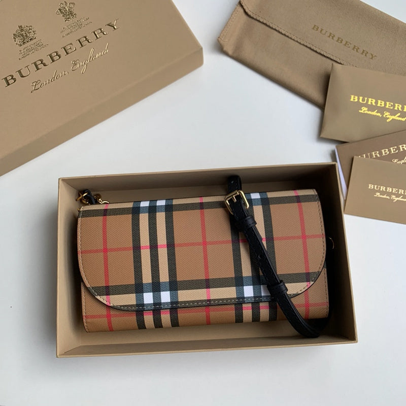 Burberry Bags - Bagsattire   659