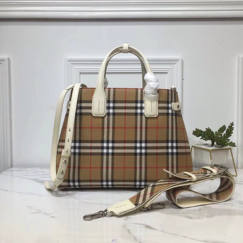 Burberry Bags - Bagsattire   686
