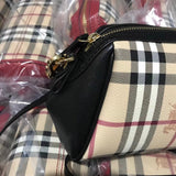 Burberry Bags - Bagsattire   333