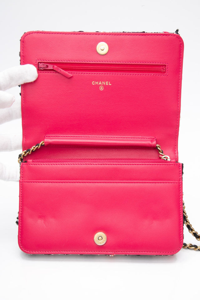 CHANEL Multicolor Tweed Logo Wallet On Chain WOC