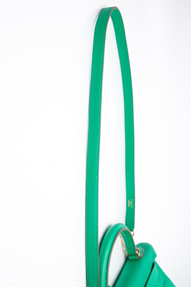 HERMES Menthe Green Kelly 32 Clemence Leather with Gold Hardware