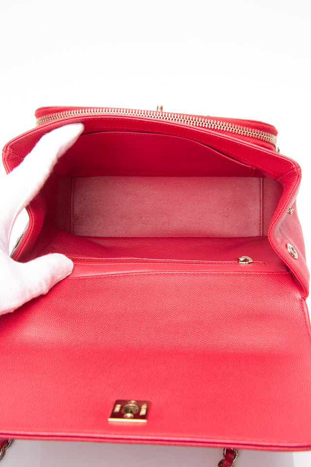 CHANEL Small Raspberry Caviar Quilted Business Affinity Flap Bag