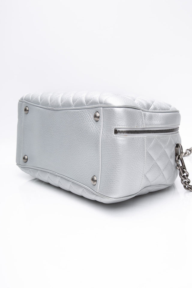 CHANEL Silver Metallic Calfskin Quilted Medium Airlines Round Trip Bowling Bag