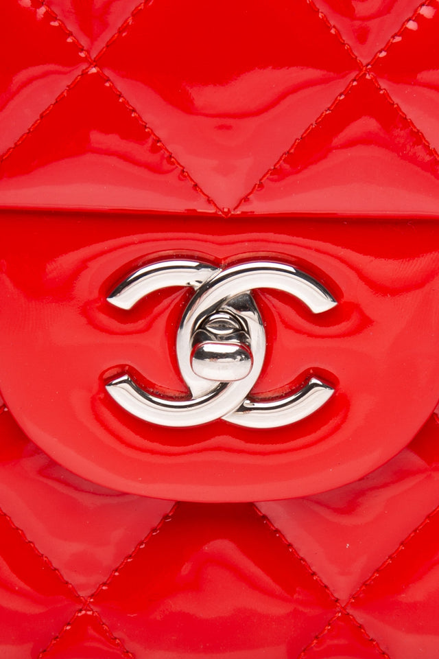 CHANEL Red Quilted Patent Leather Classic Jumbo Double Flap Bag