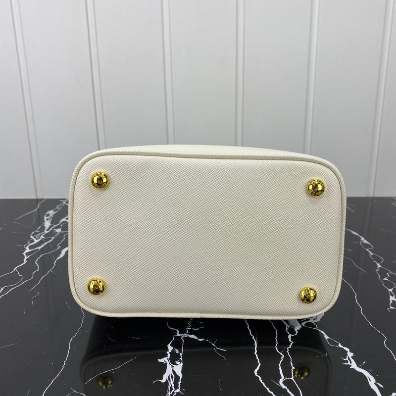 Barnes-Bags - Prada Bags - 852