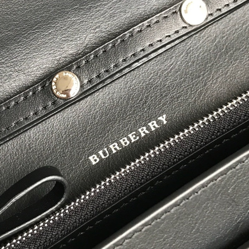 Burberry Bags - Bagsattire   660