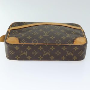 Louis Vuitton Compiegne 28  Canvas Clutch Bag