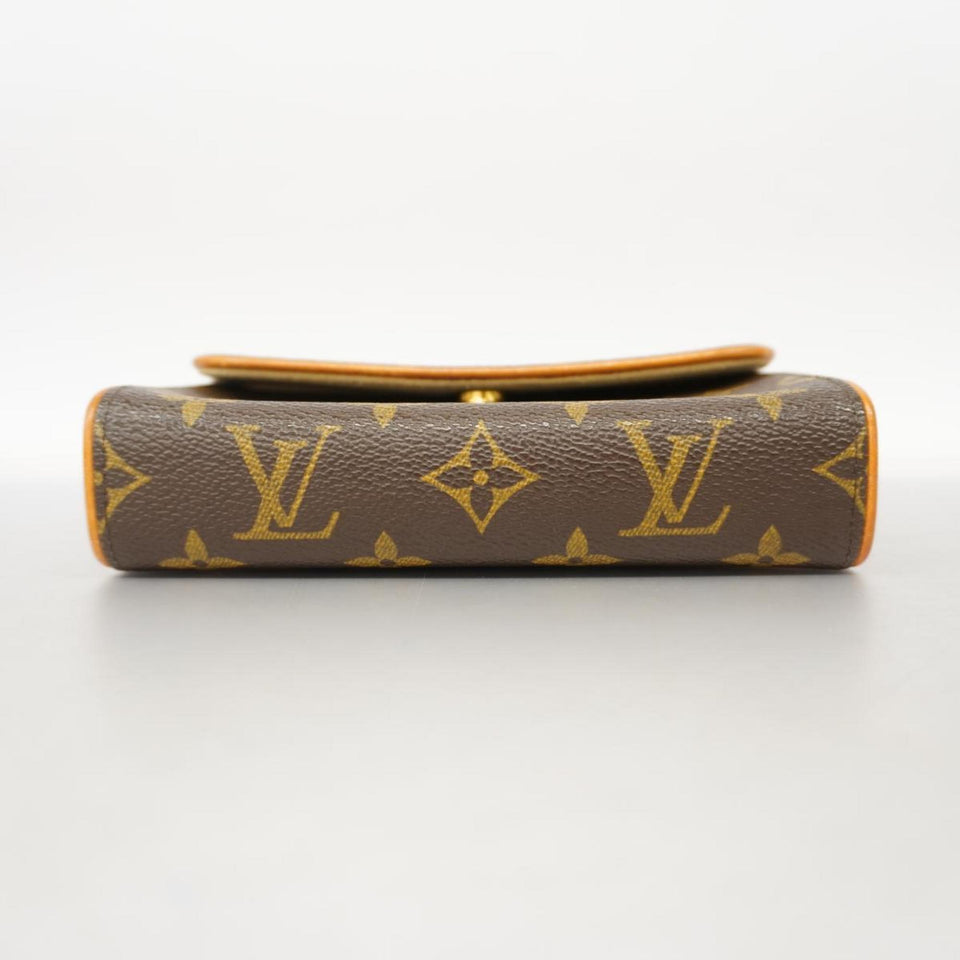 Louis Vuitton Florentine  Canvas Clutch Bag