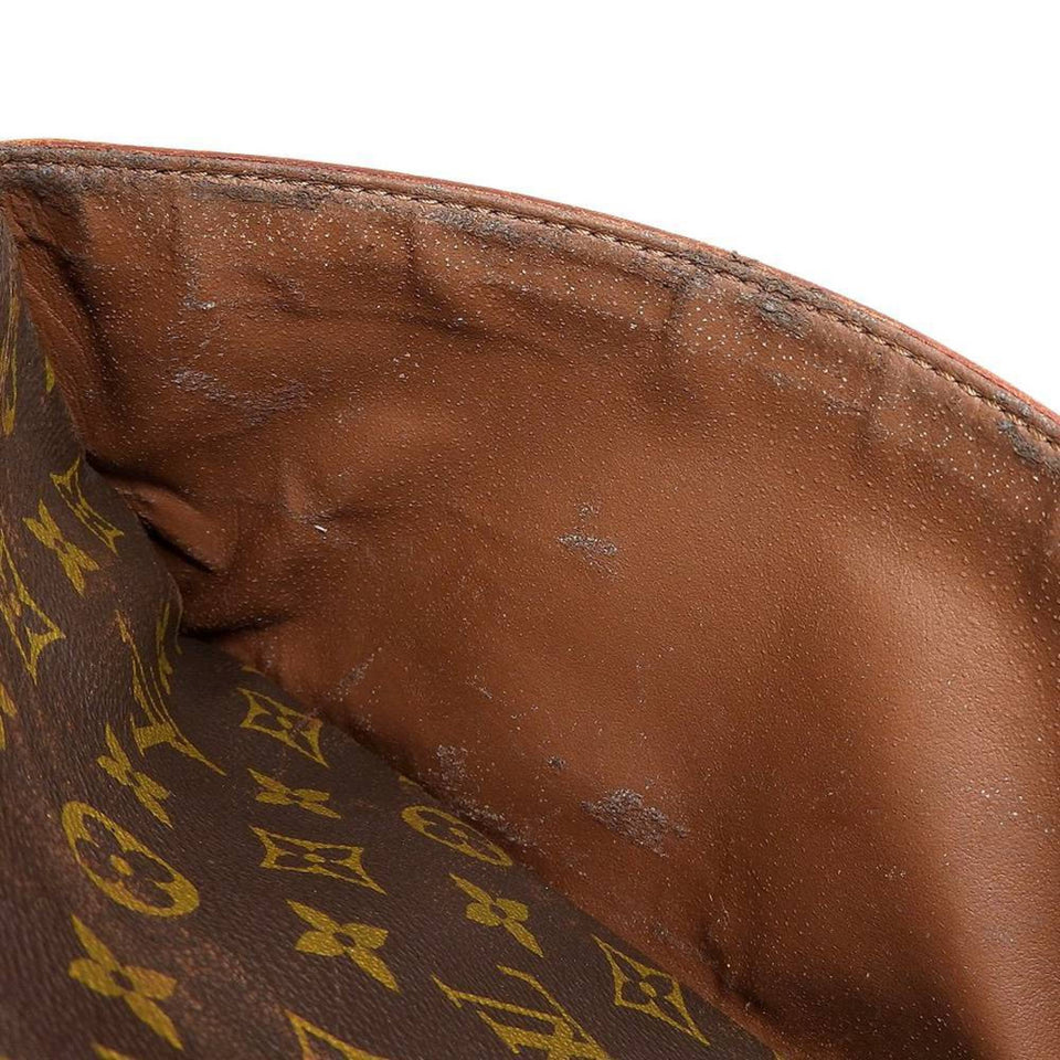 Louis Vuitton Compiegne 28  Canvas Clutch Bag