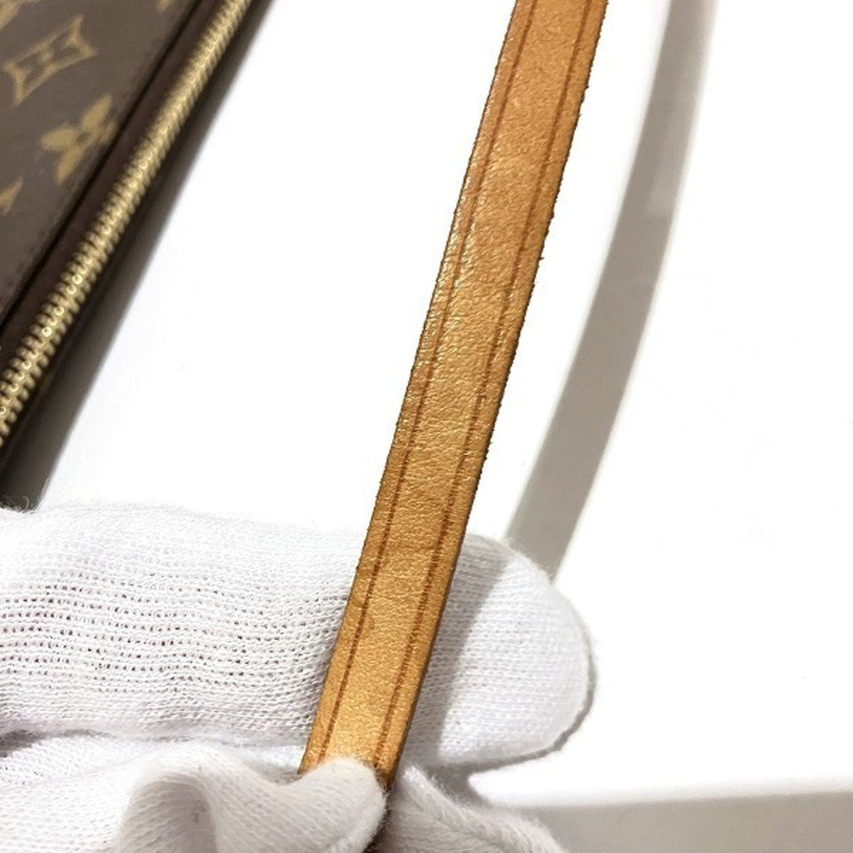 Louis Vuitton Pochette Accessoires  Canvas Clutch Bag