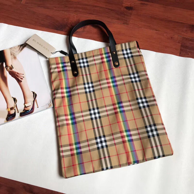 Burberry Bags - Bagsattire   288