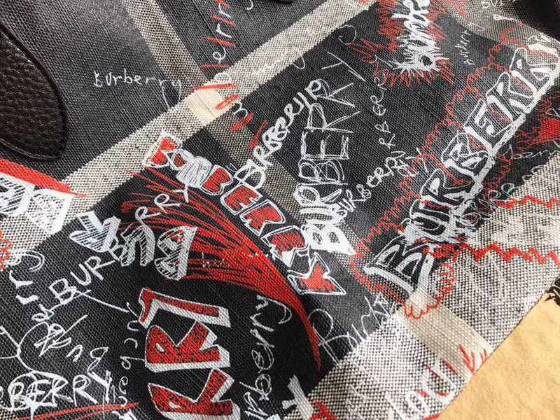 Burberry Bags - Bagsattire   285