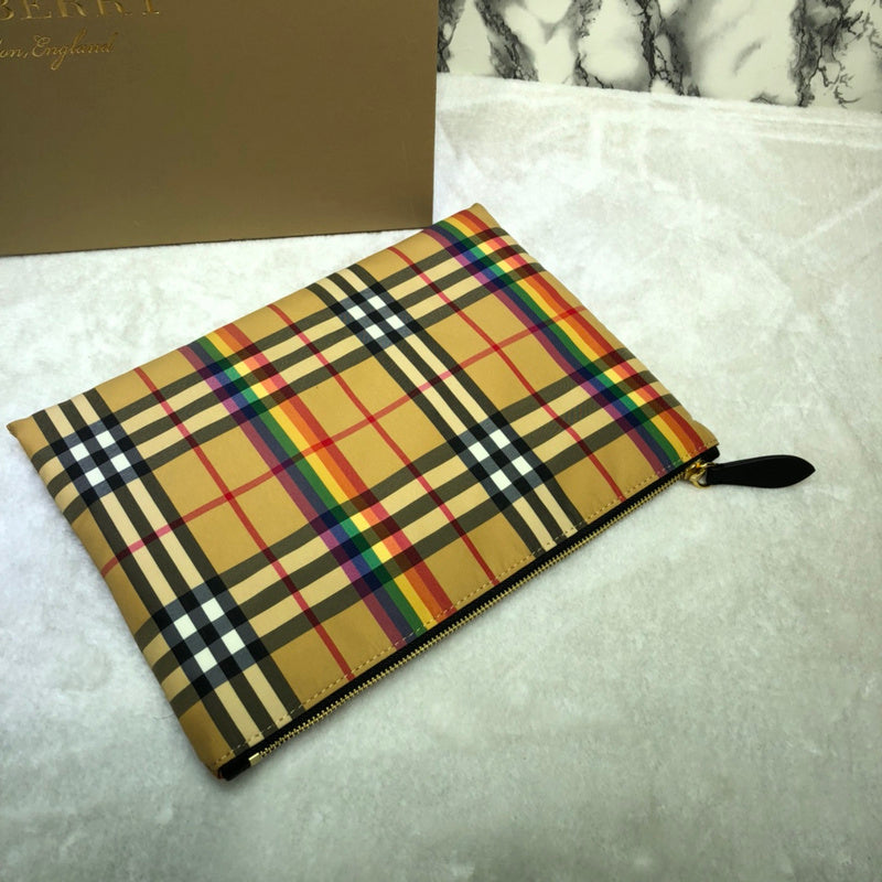 Burberry Bags - Bagsattire   244