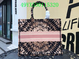 Christian Dior Bags Bags - The Tote   069