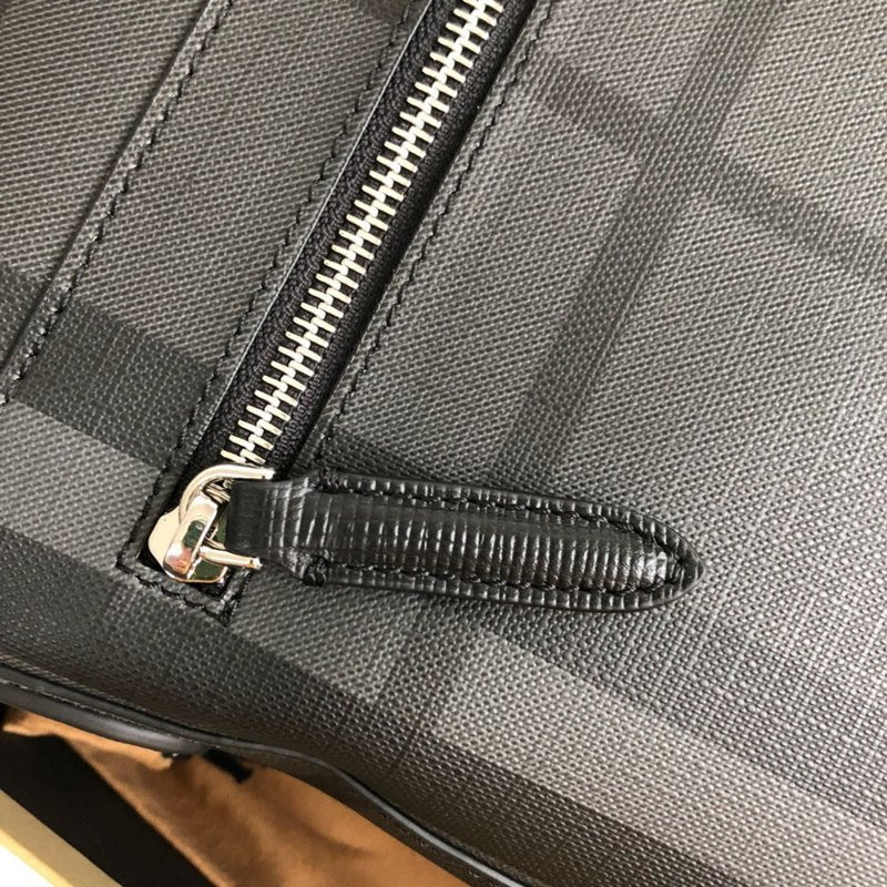 Burberry Bags - Bagsattire   579