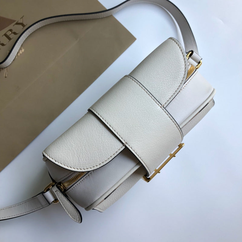 Burberry Bags - Bagsattire   494