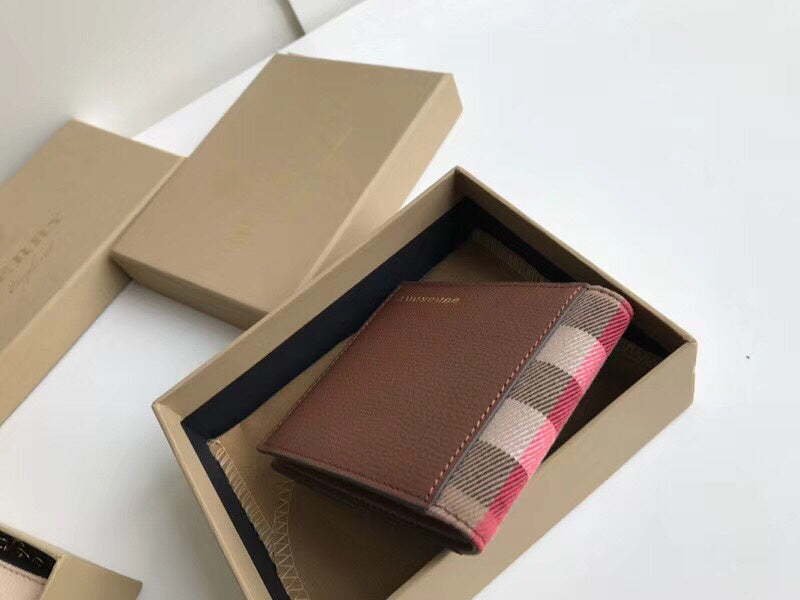 Burberry Bags - Bagsattire   387