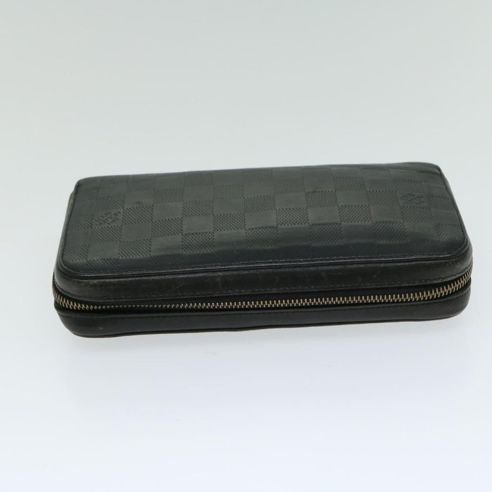 LOUIS VUITTON Zippy XL Wallet