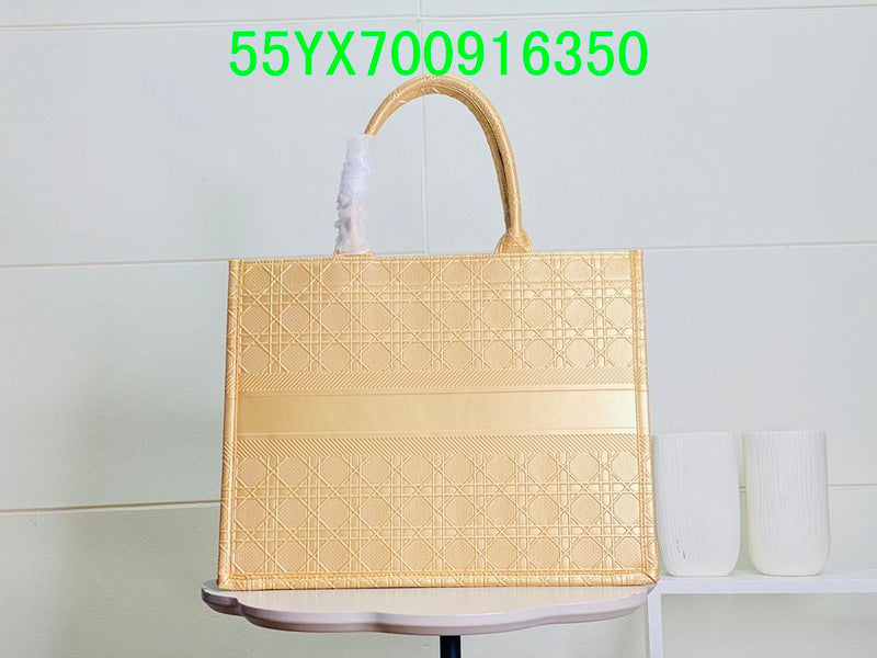 Christian Dior Bags Bags - The Tote   067