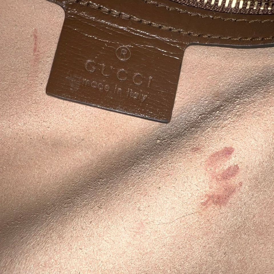 Crossbody Luxury Designer By Gucci  Size: Small