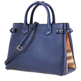 Burberry Medium Banner in Leather and House Check 402369%