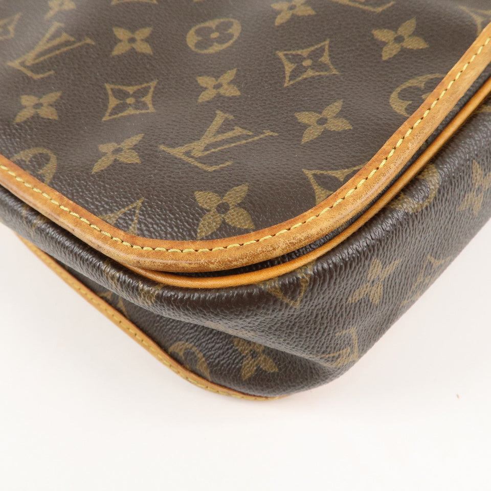 Louis Vuitton Monogram Messenger Bosphore PM Shoulder Bag M40106