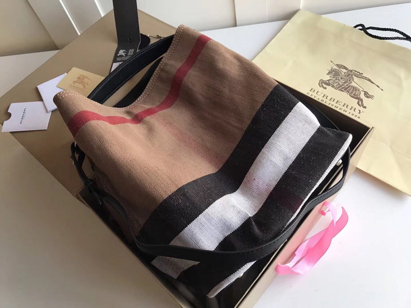 Burberry Bags - Bagsattire   425