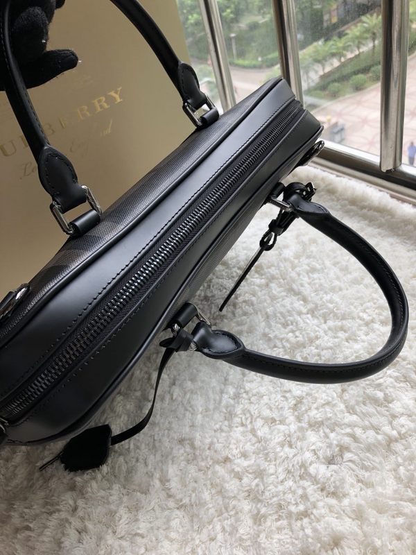 Burberry Bags - Bagsattire   362